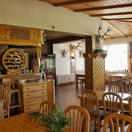 Penzion-Restaurant U Svabku Тахов Экстерьер фото