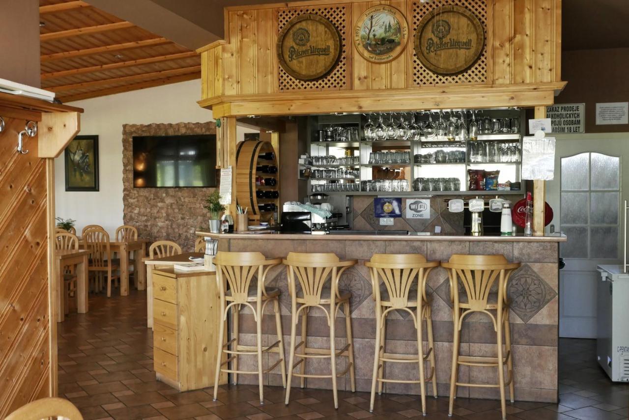 Penzion-Restaurant U Svabku Тахов Экстерьер фото