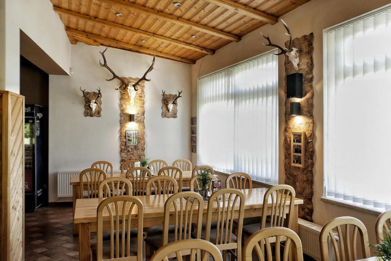 Penzion-Restaurant U Svabku Тахов Экстерьер фото